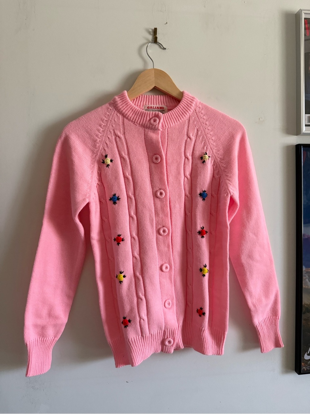 Floral Embroidered Vintage Pink Cardigan 🌼